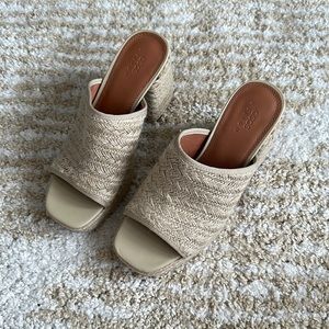 Woven platform sandals